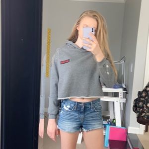 ❤️🖤LIMIT FREE forever21 cropped sweatshirt🖤❤️